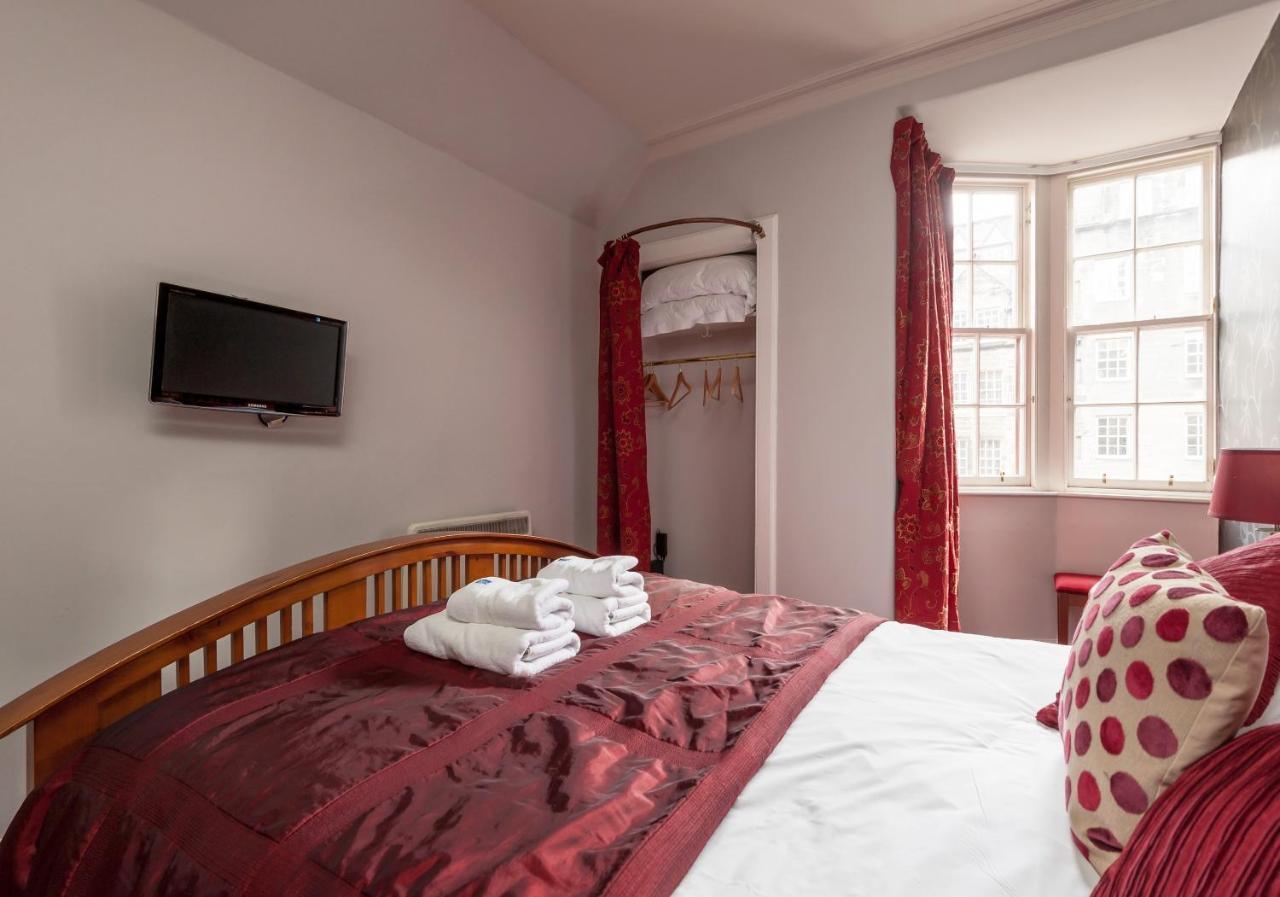 Ladystairs 1 Royal Mile Apartment เอดินบะระ ภายนอก รูปภาพ