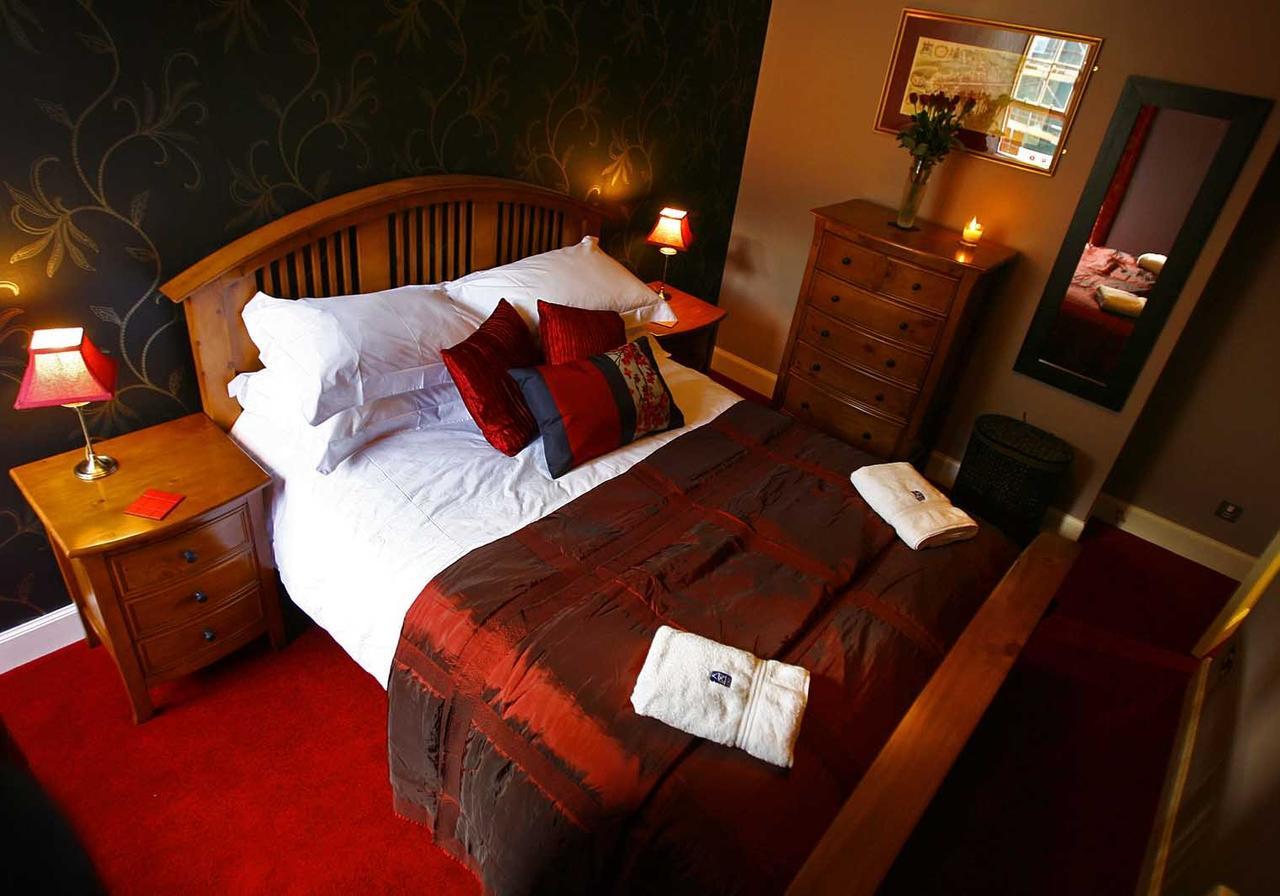 Ladystairs 1 Royal Mile Apartment เอดินบะระ ภายนอก รูปภาพ